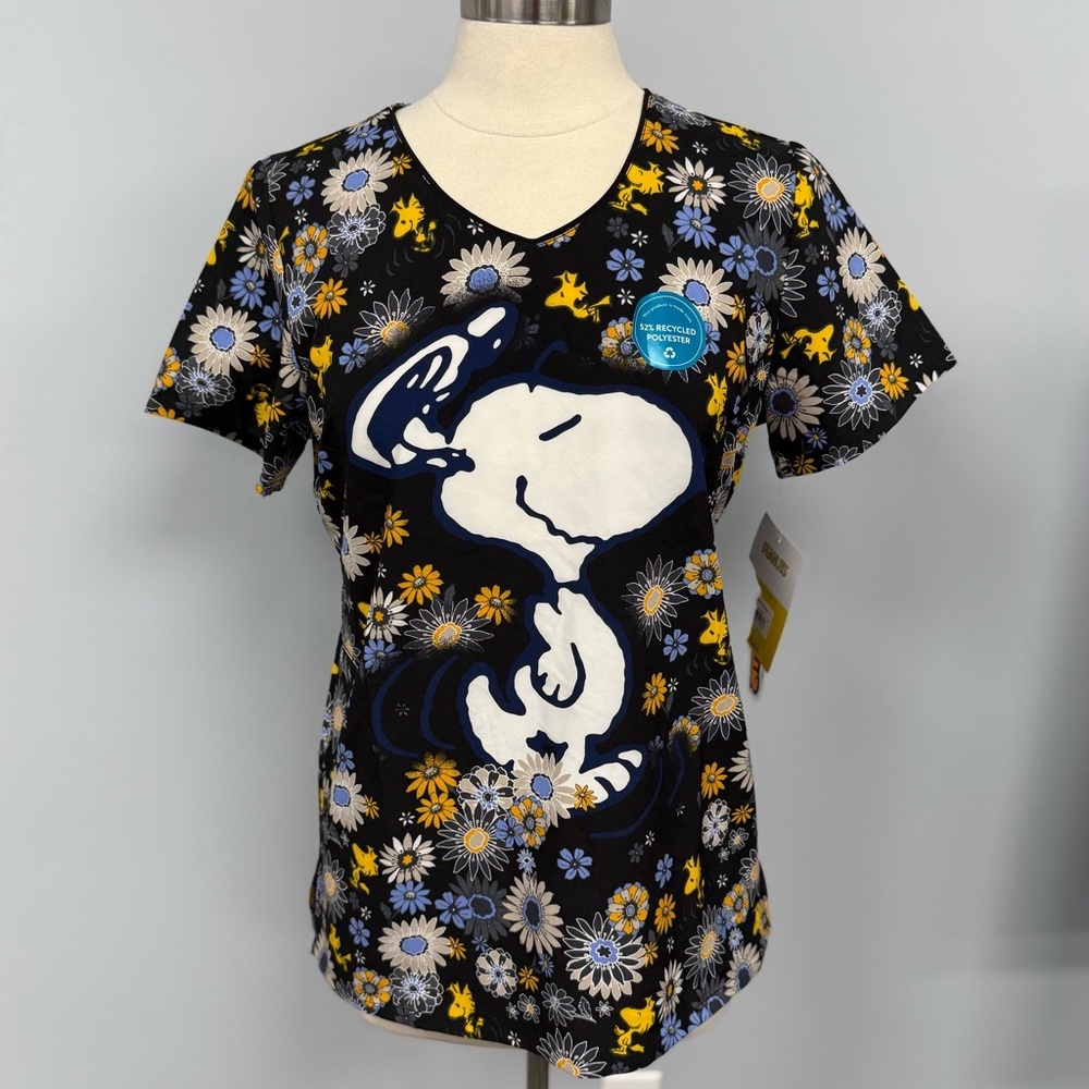 NWT Peanuts Snoopy Scrub Top Black Small Woodstock Scrubs Cherokee Tooniforms